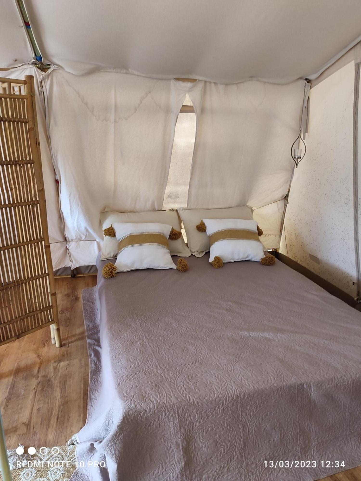 Analaya Villa Vias Room photo